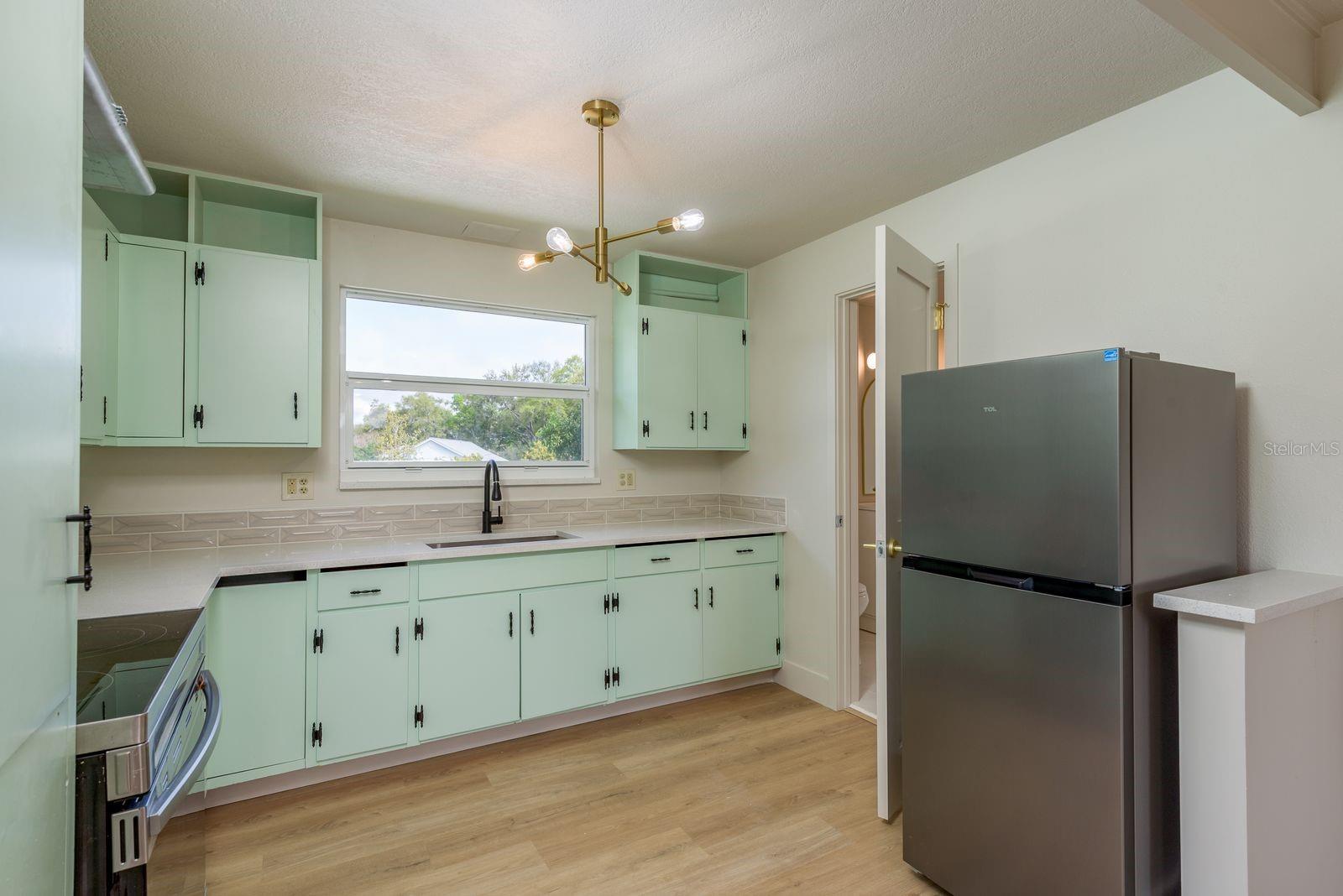 FAIRWAY ESTATES 4TH ADD - Residential