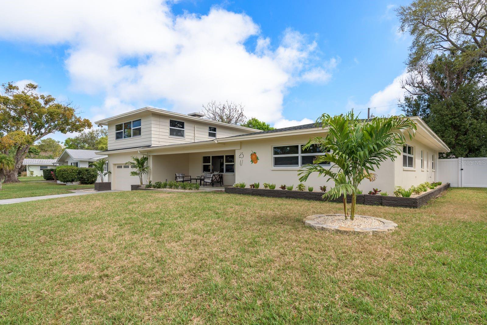 FAIRWAY ESTATES 4TH ADD - Residential