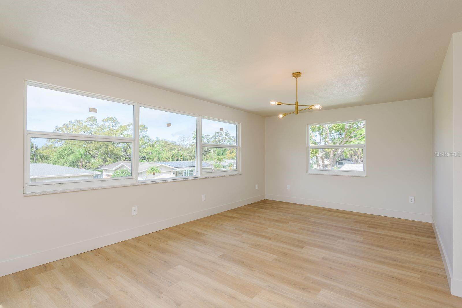 FAIRWAY ESTATES 4TH ADD - Residential