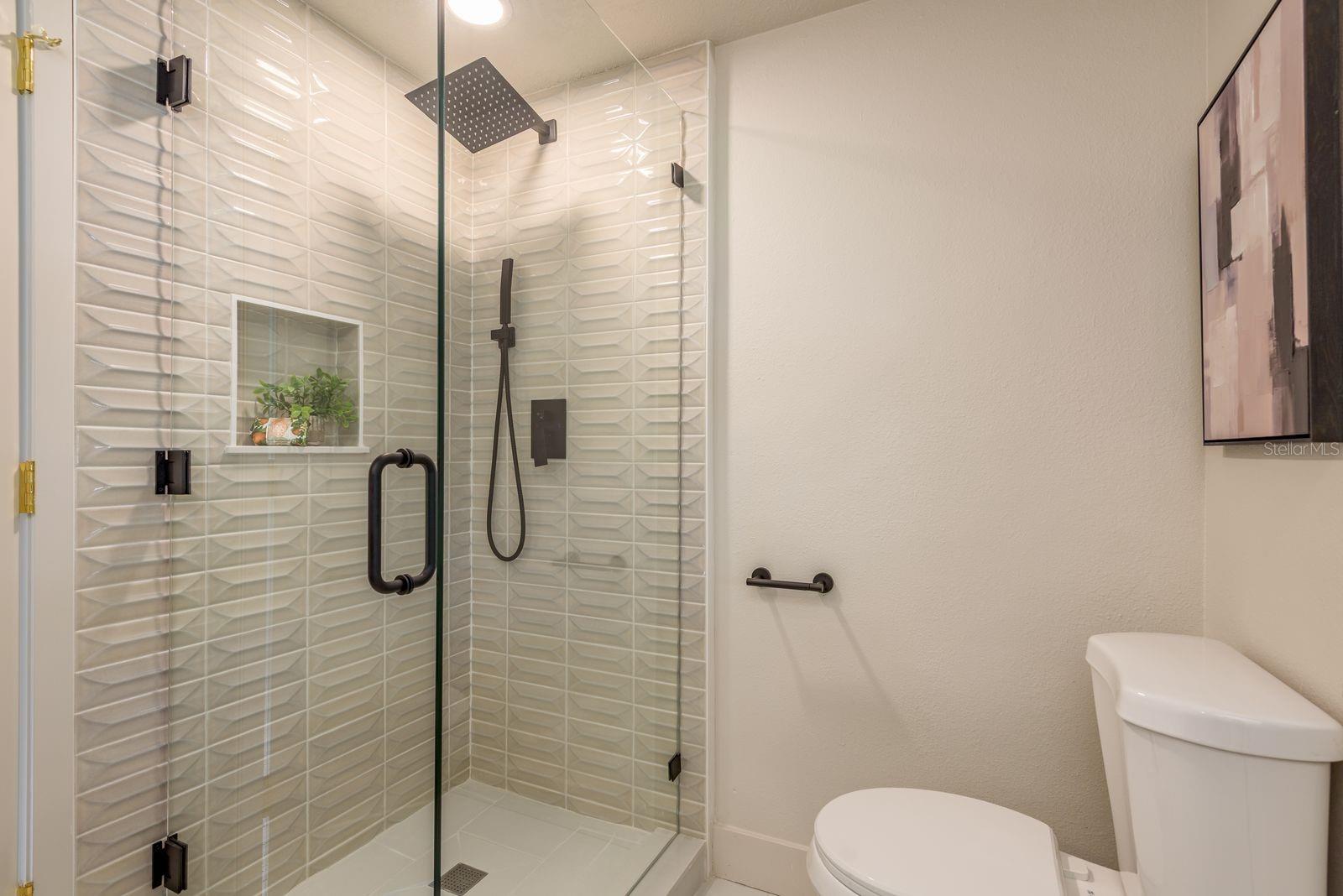 FAIRWAY ESTATES 4TH ADD - Residential