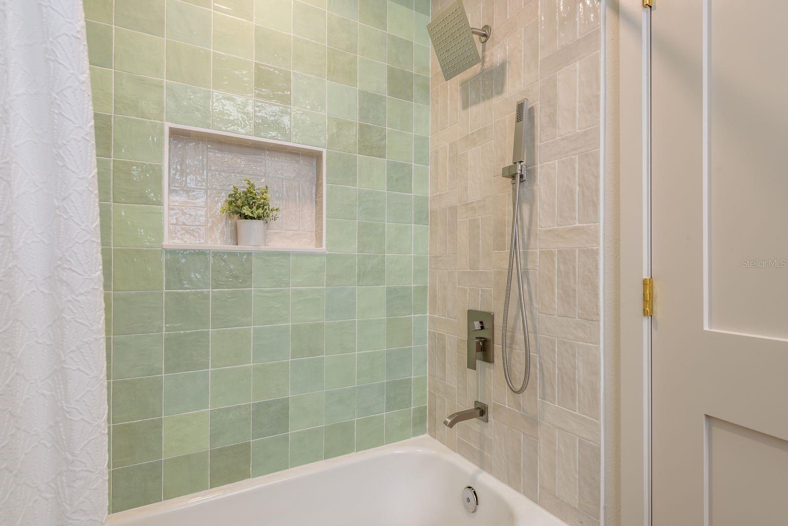 FAIRWAY ESTATES 4TH ADD - Residential