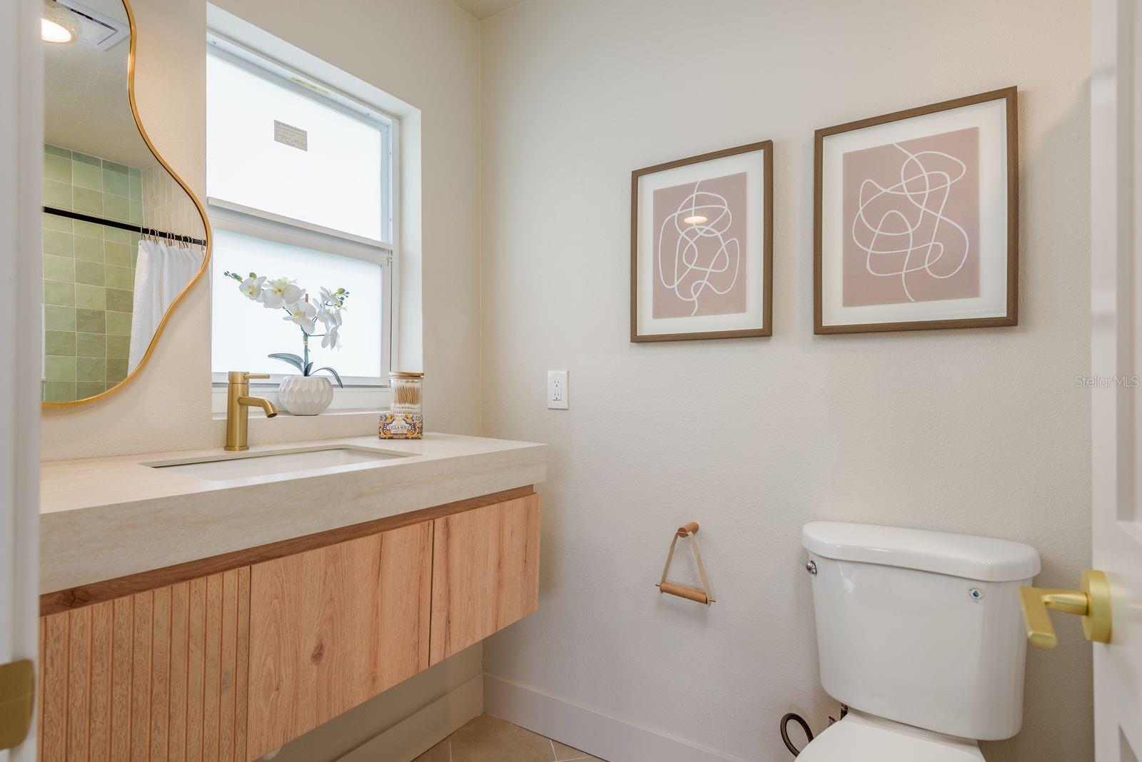 FAIRWAY ESTATES 4TH ADD - Residential