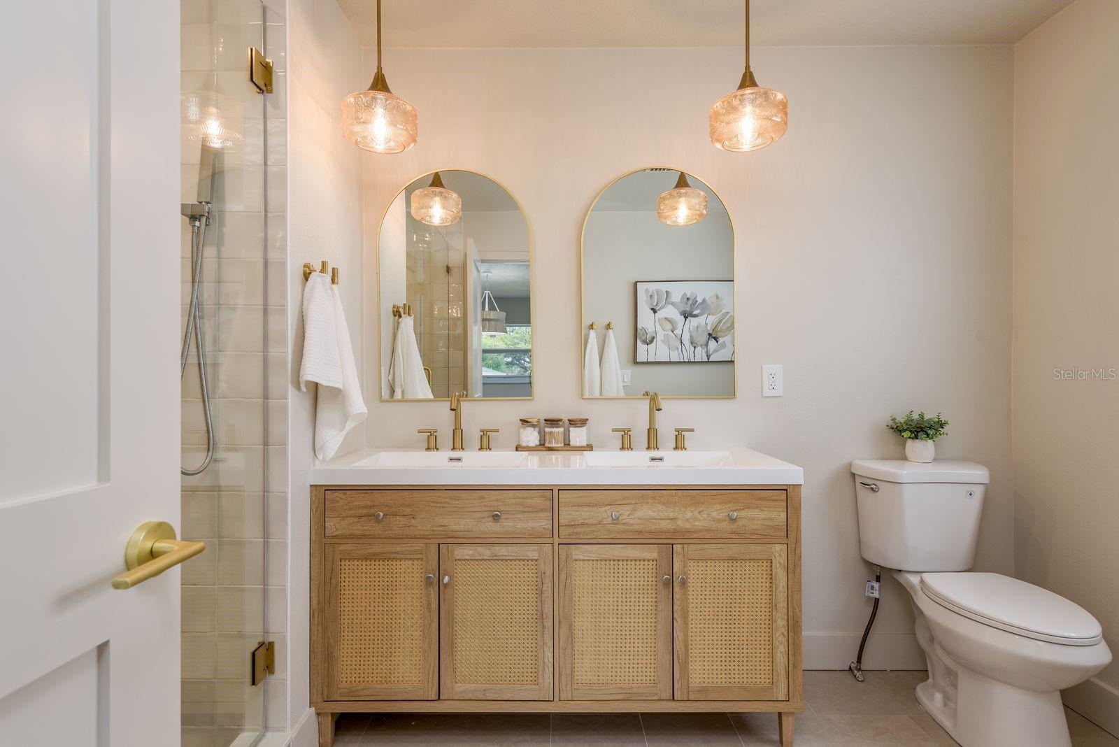 FAIRWAY ESTATES 4TH ADD - Residential