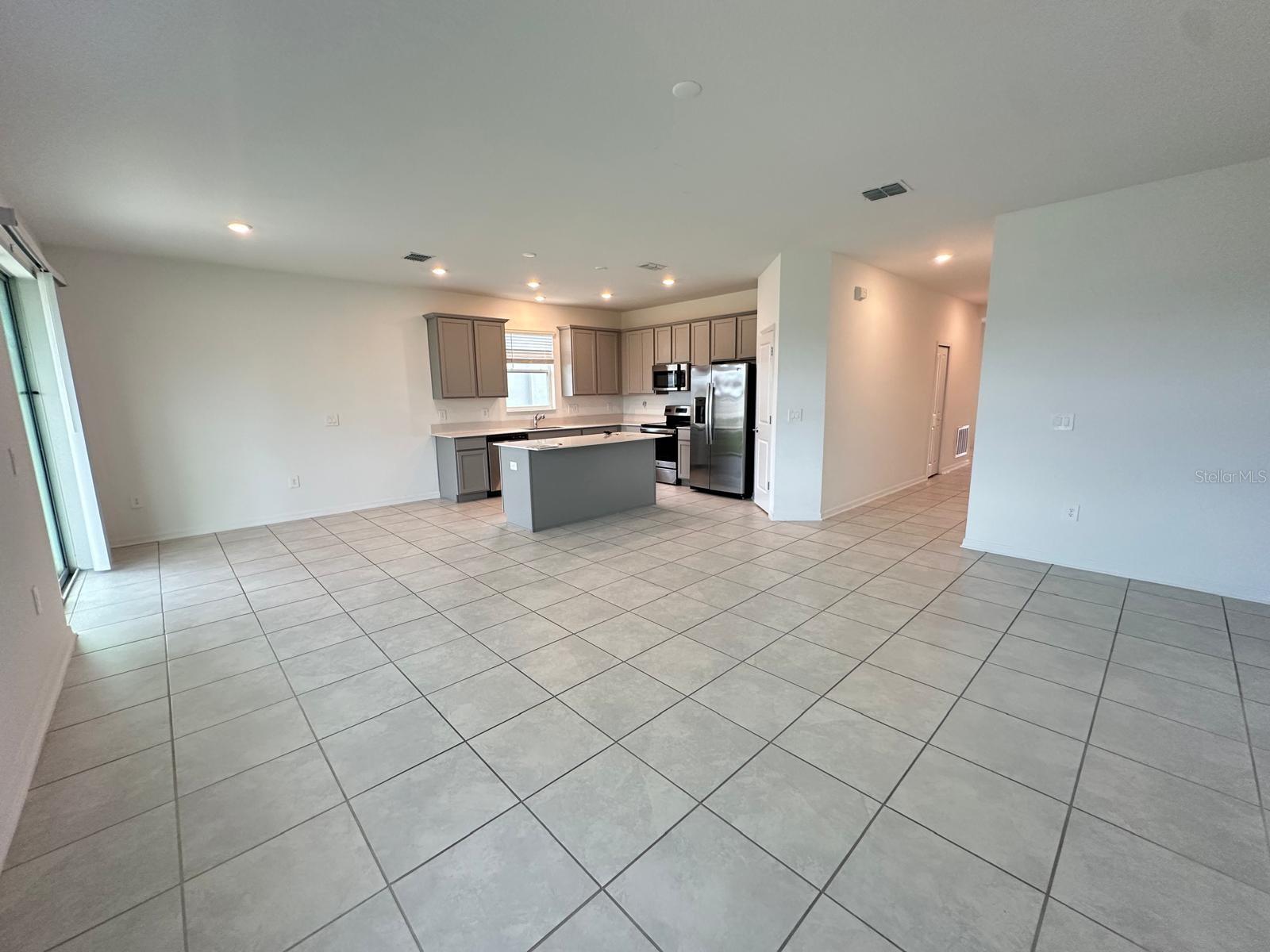 STOREY CREEK PH 3B & 4 - Residential Lease