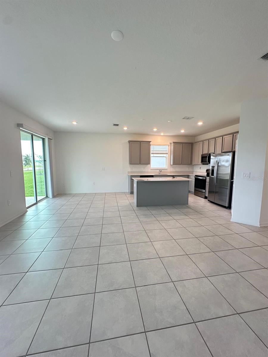 STOREY CREEK PH 3B & 4 - Residential Lease