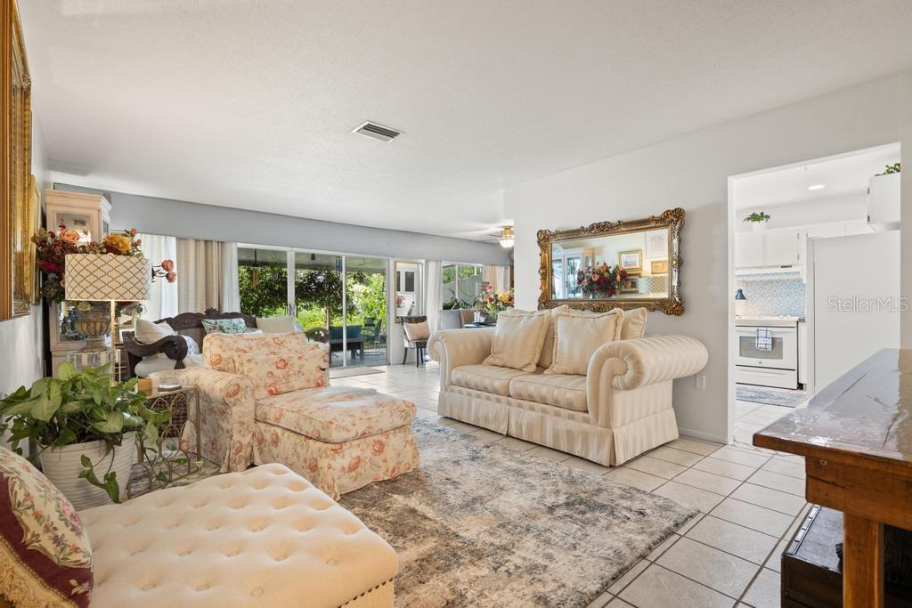 1655 S HIGHLAND AVENUE C155