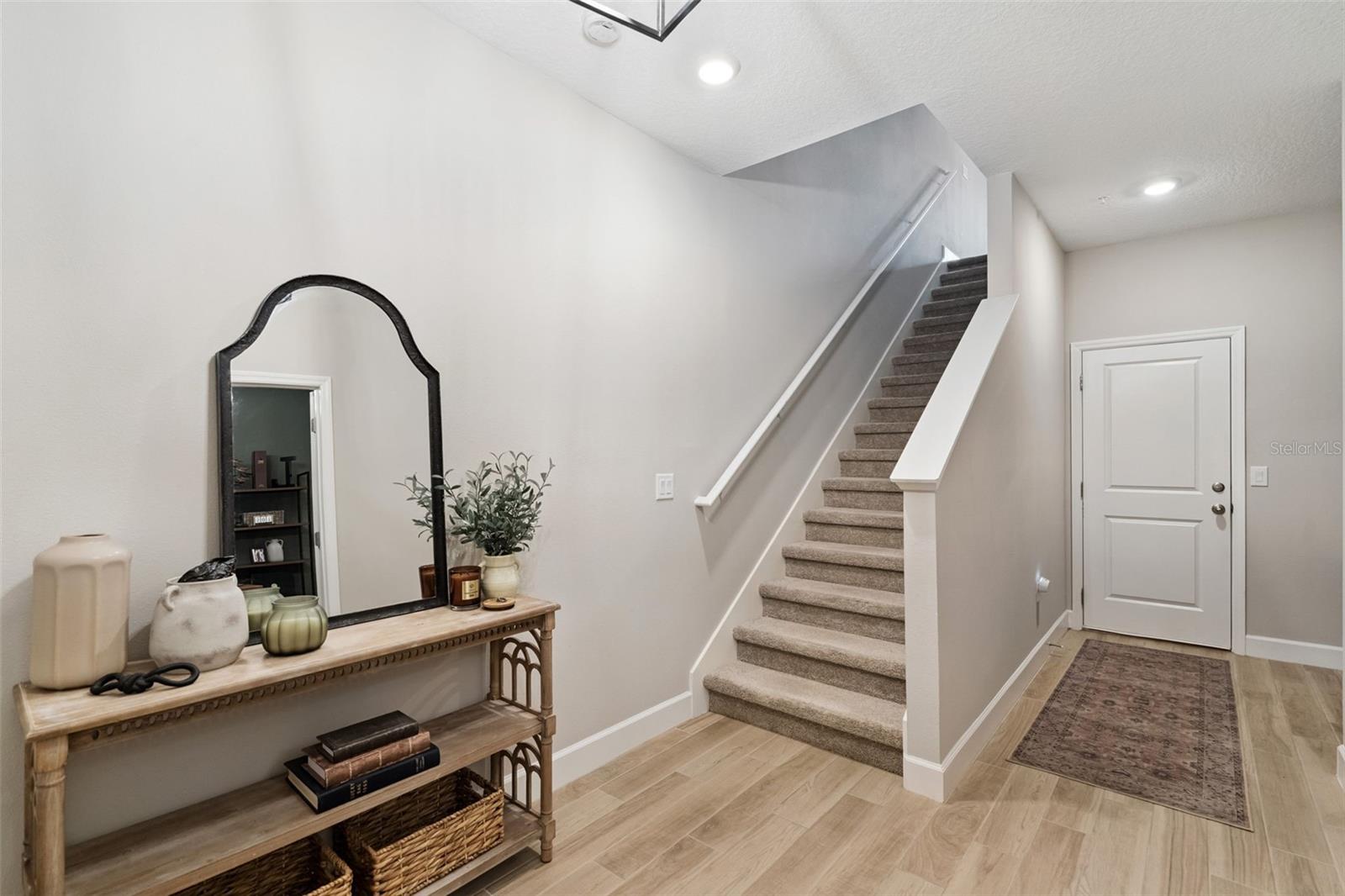 SEMINOLE CROSSING TOWNHOMES - Residential