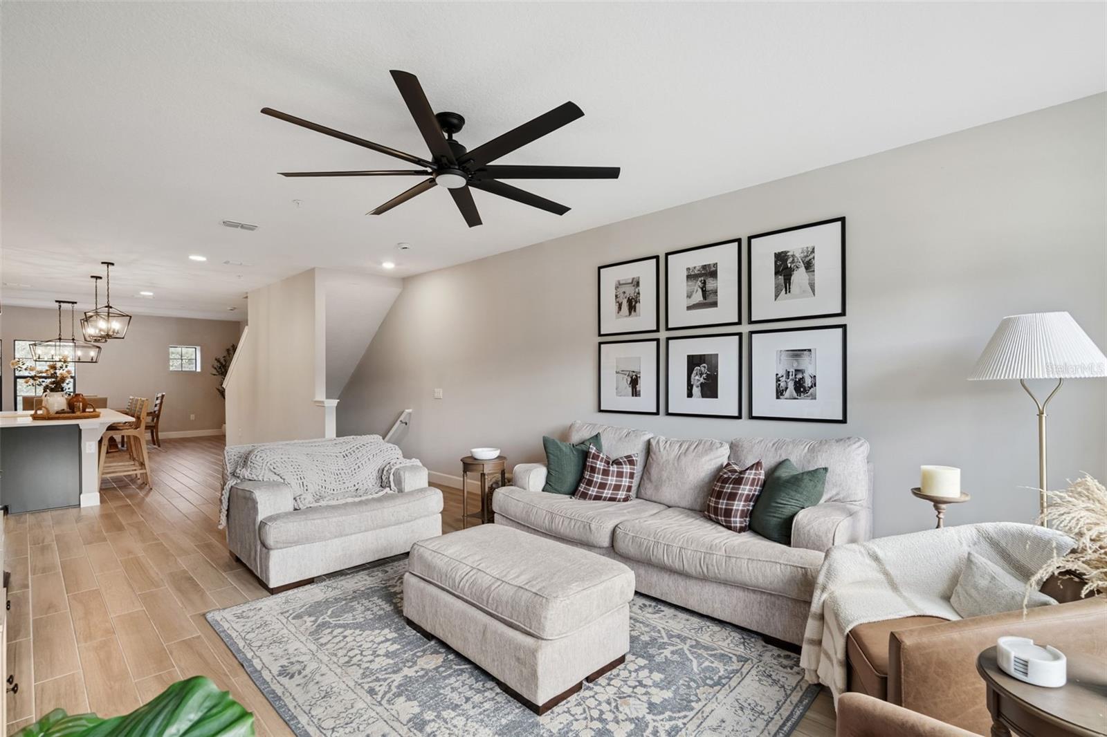 SEMINOLE CROSSING TOWNHOMES - Residential