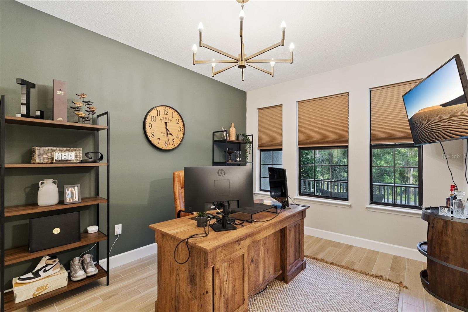 SEMINOLE CROSSING TOWNHOMES - Residential