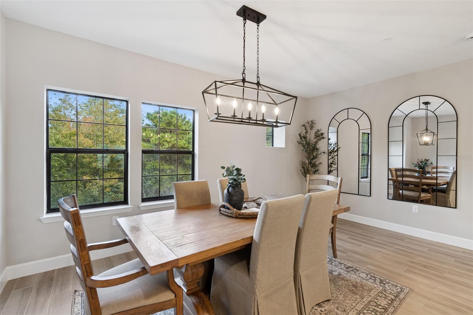 SEMINOLE CROSSING TOWNHOMES - Residential