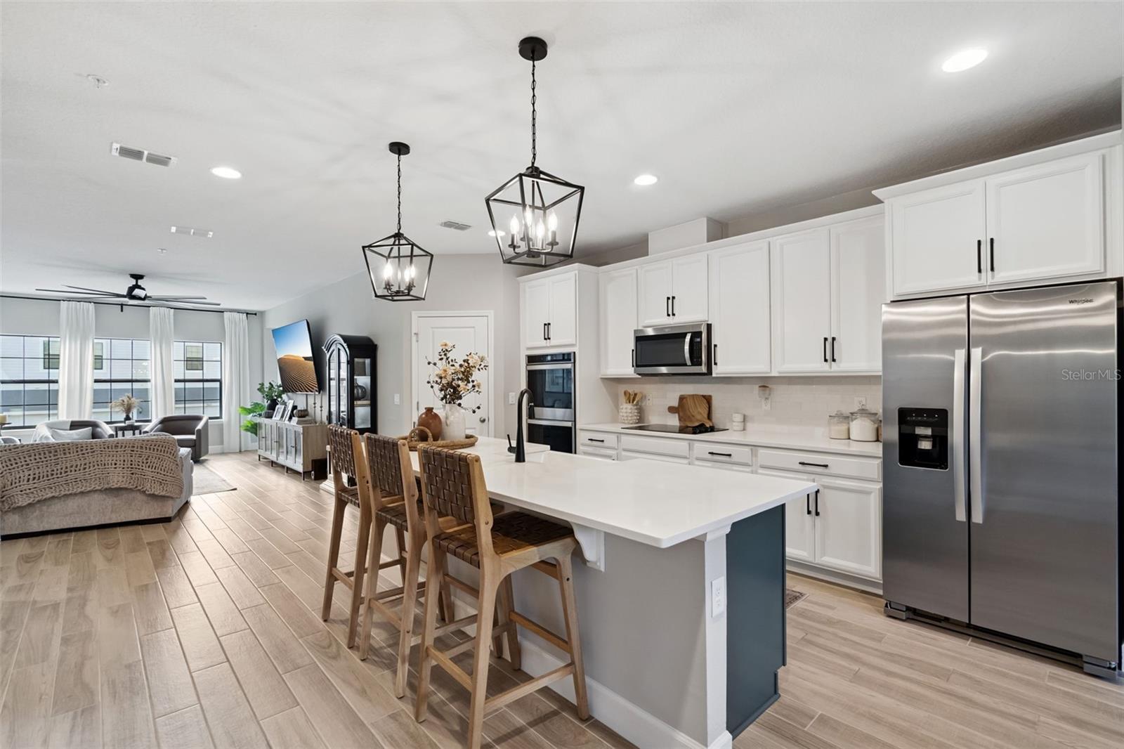 SEMINOLE CROSSING TOWNHOMES - Residential