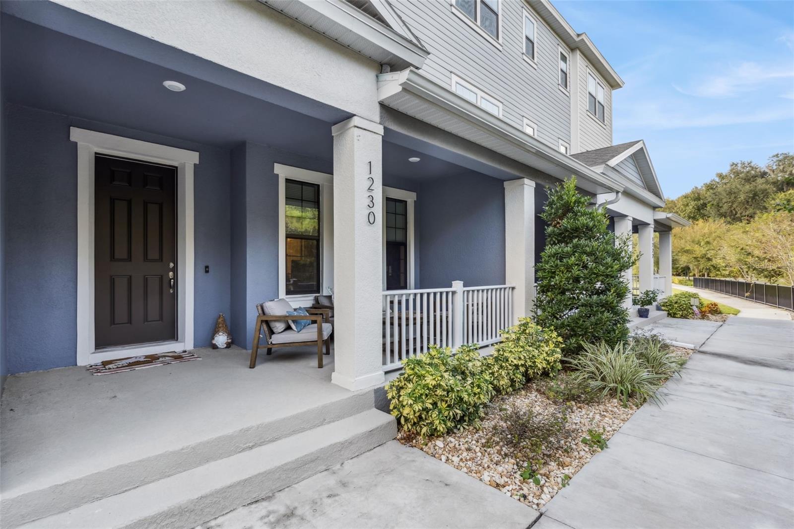 SEMINOLE CROSSING TOWNHOMES - Residential