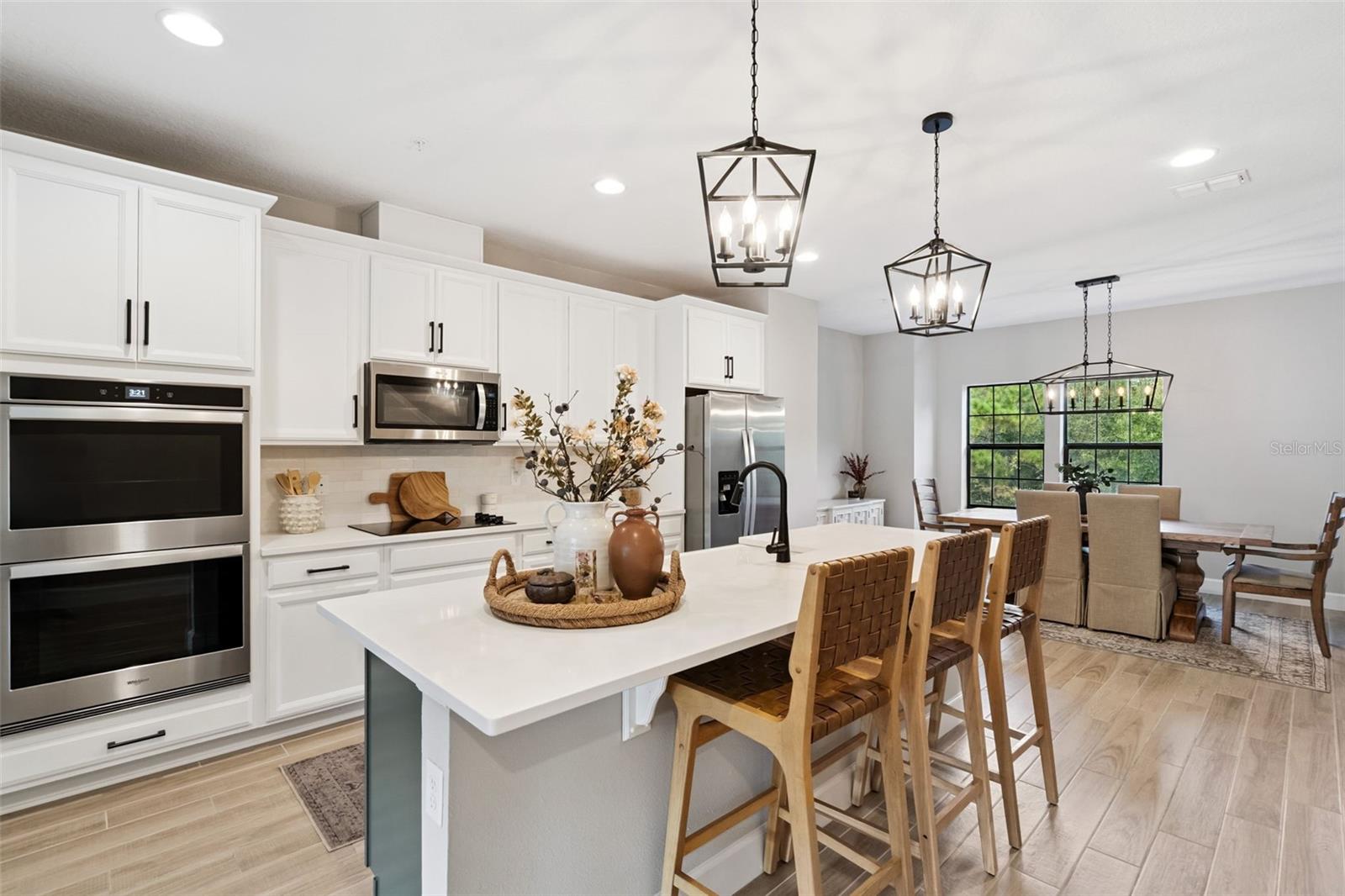 SEMINOLE CROSSING TOWNHOMES - Residential