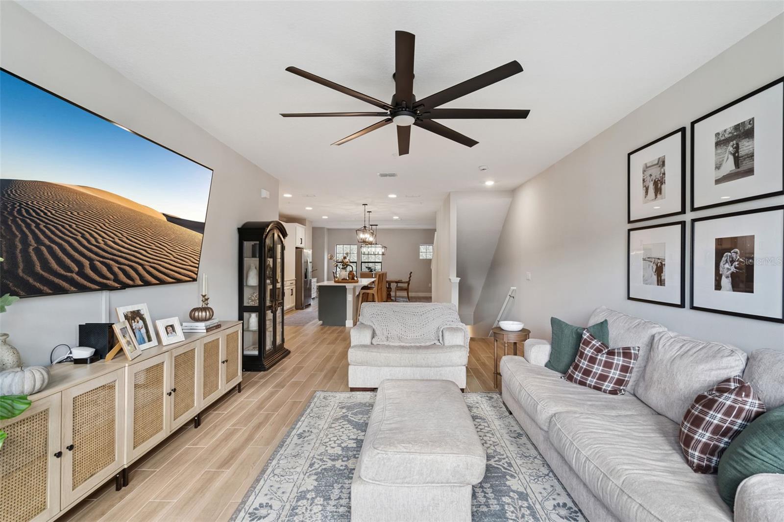 SEMINOLE CROSSING TOWNHOMES - Residential