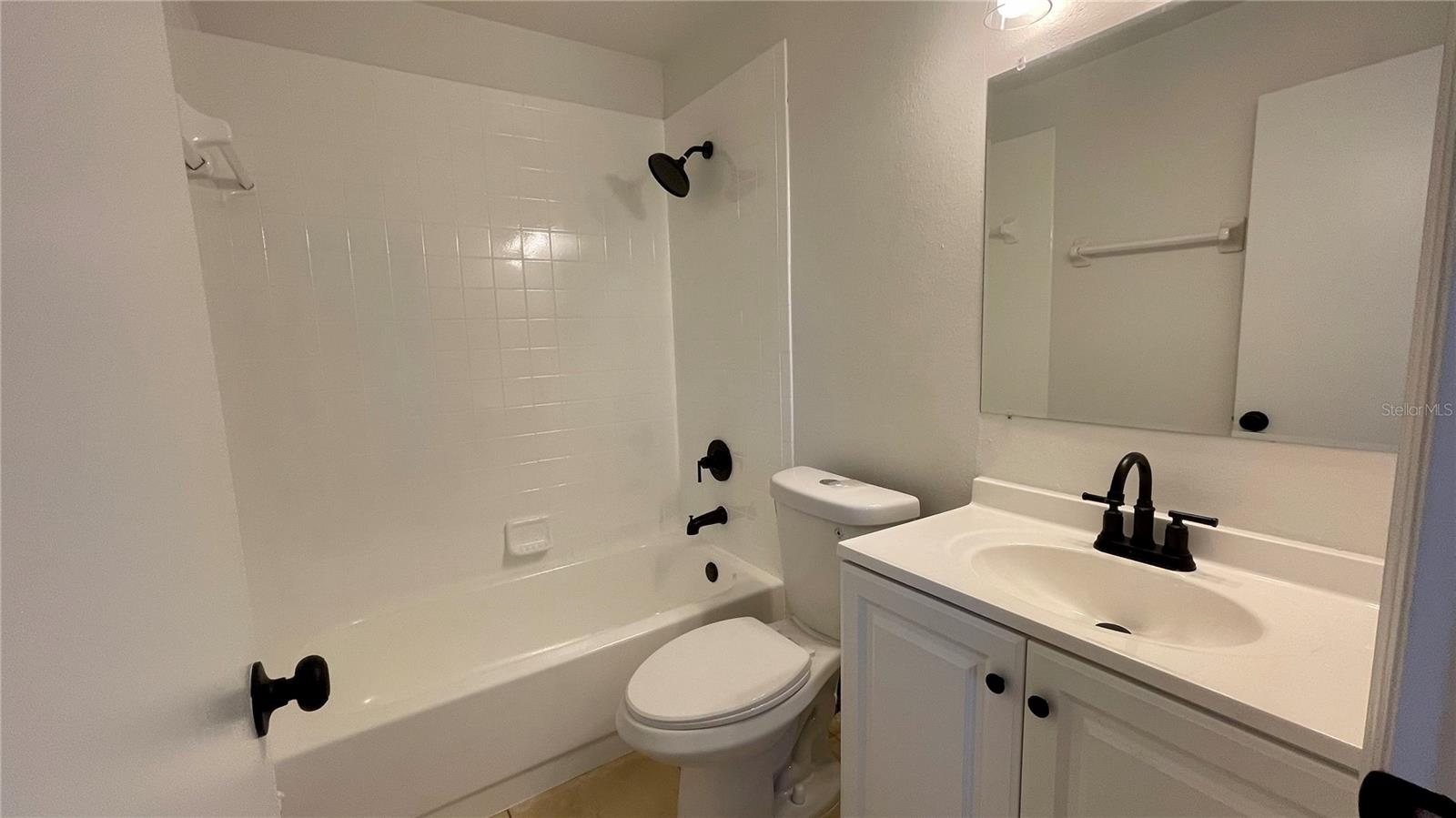 CREWS LAKE ESTATES - Residential