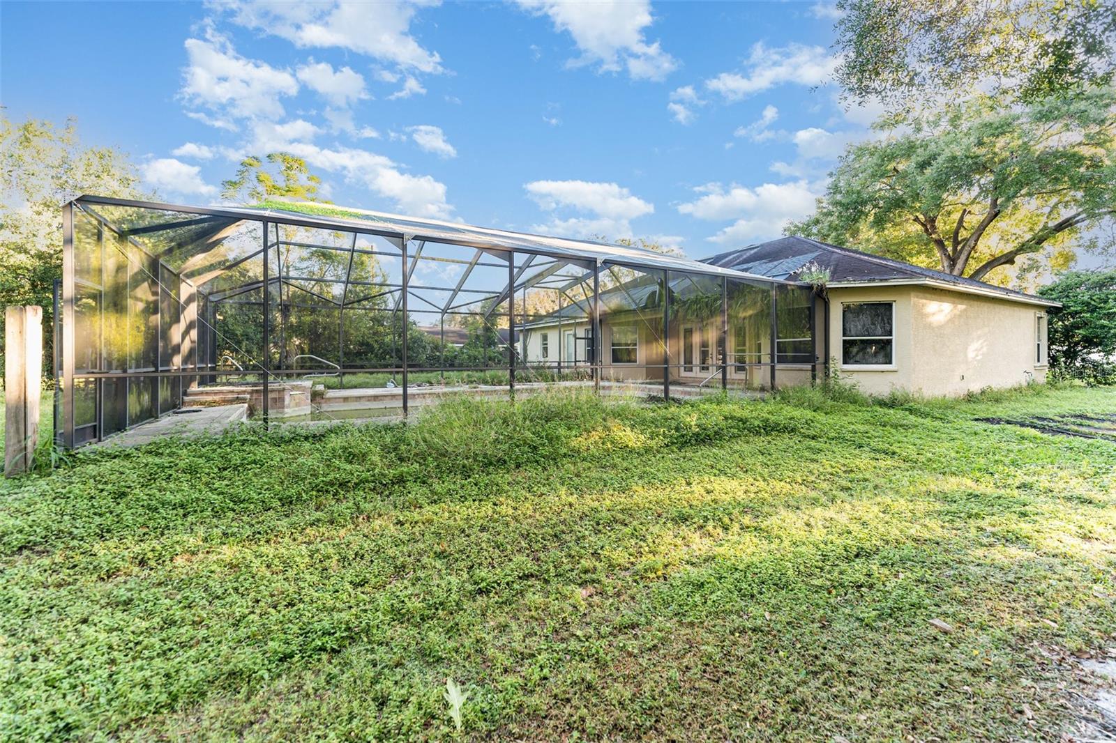 QUEENS POINT SUB - Residential