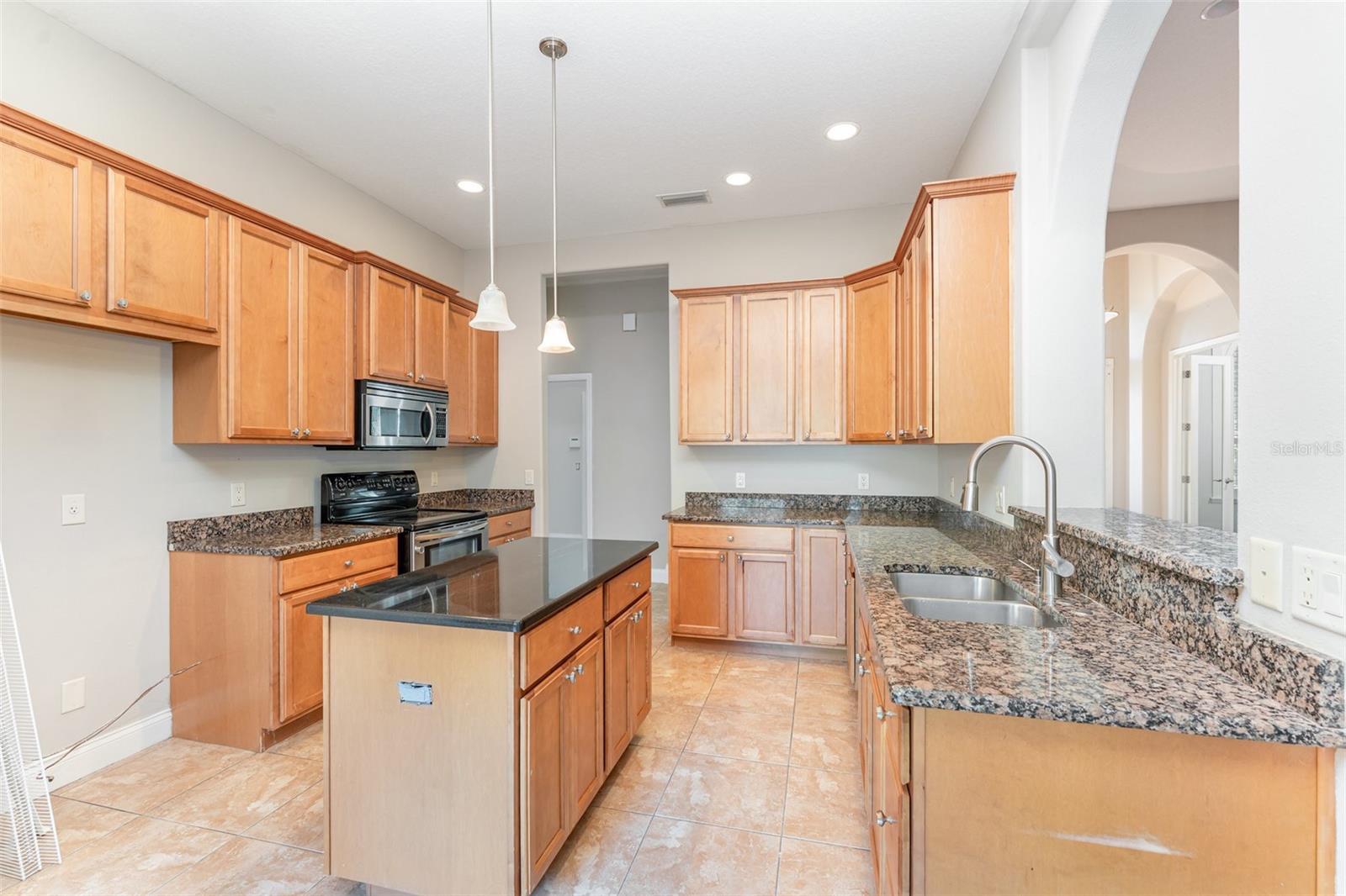 QUEENS POINT SUB - Residential