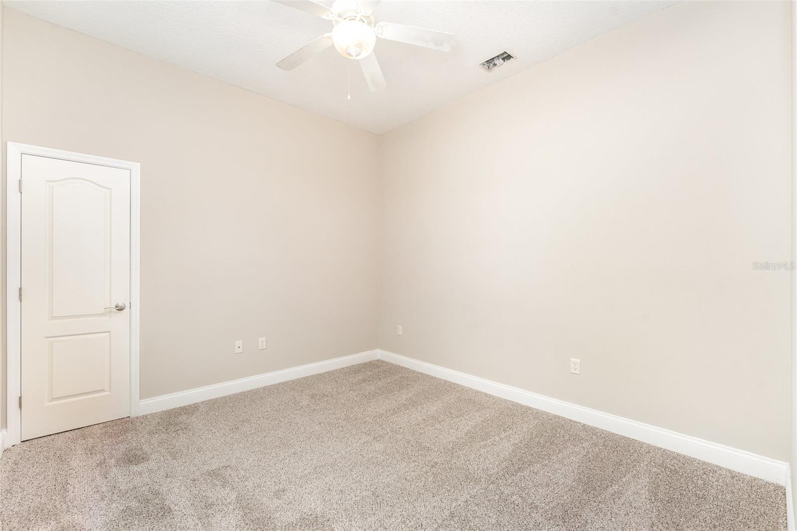 QUEENS POINT SUB - Residential