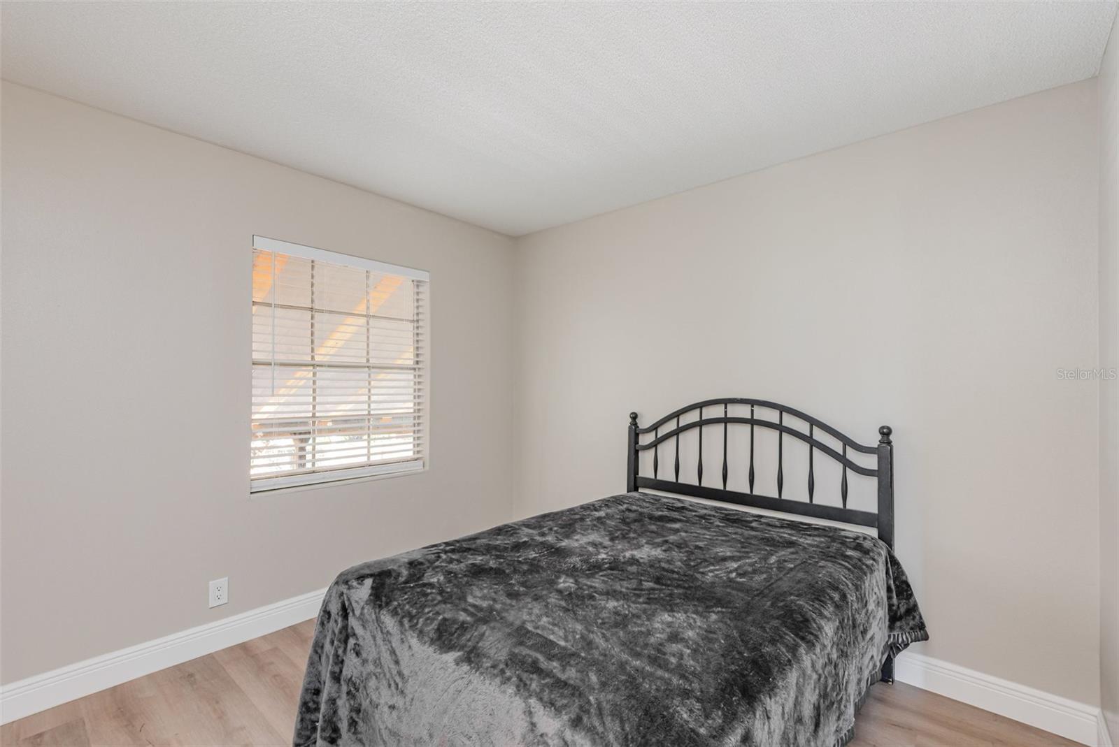 TOMOKA OAKS COUNTRY CLUB ESTATES - Residential