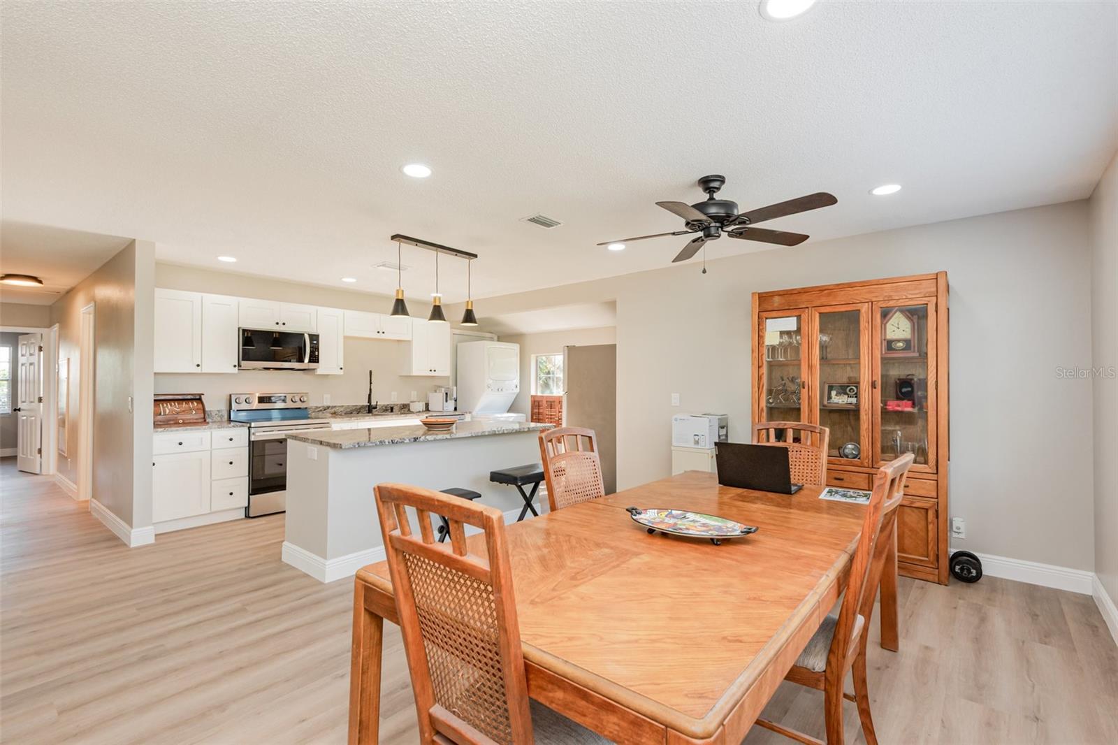 TOMOKA OAKS COUNTRY CLUB ESTATES - Residential