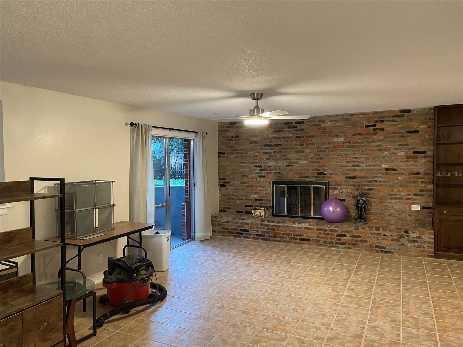 TOMOKA OAKS COUNTRY CLUB ESTATES - Residential