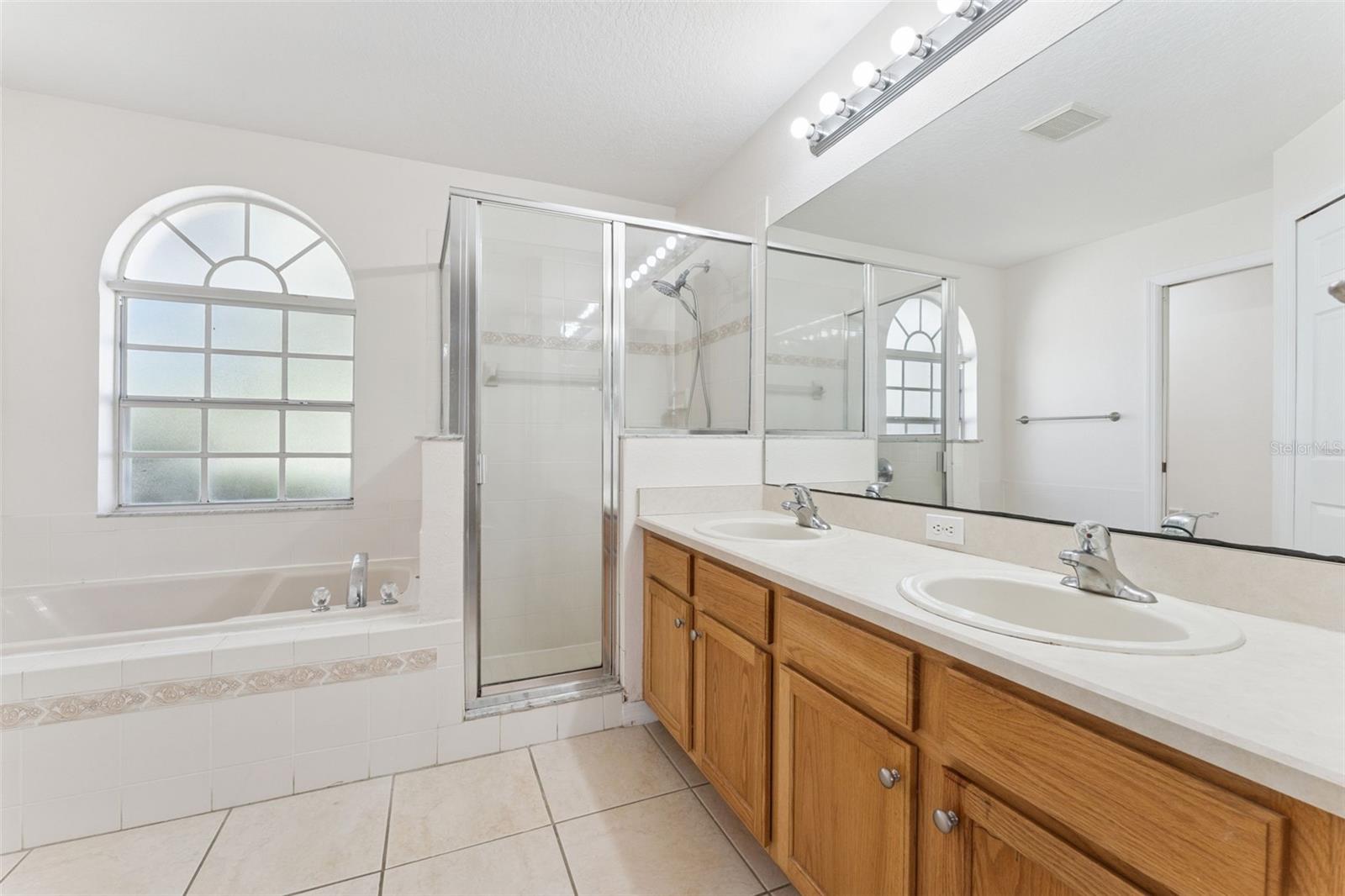 ARBOR RIDGE UNIT 03 - Residential