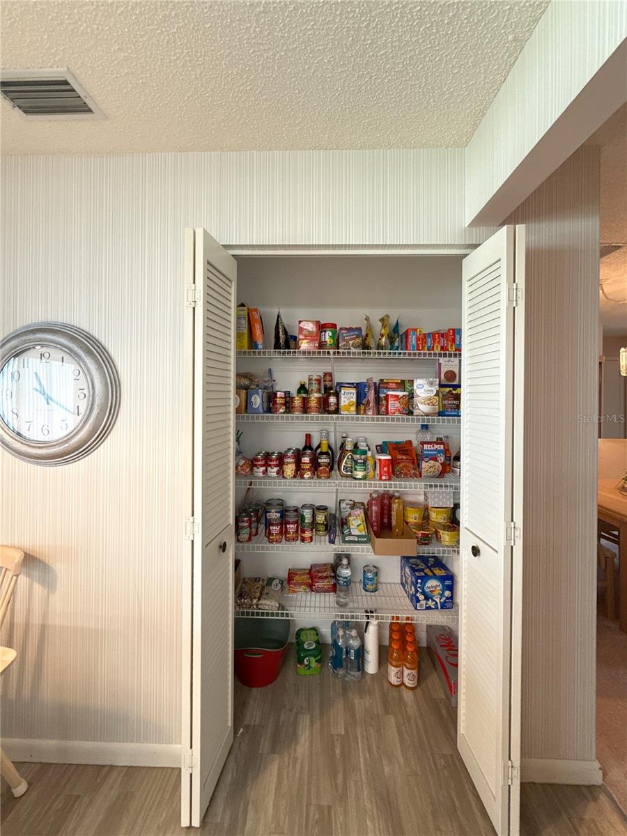 ON TOP OF THE WORLD - Residential