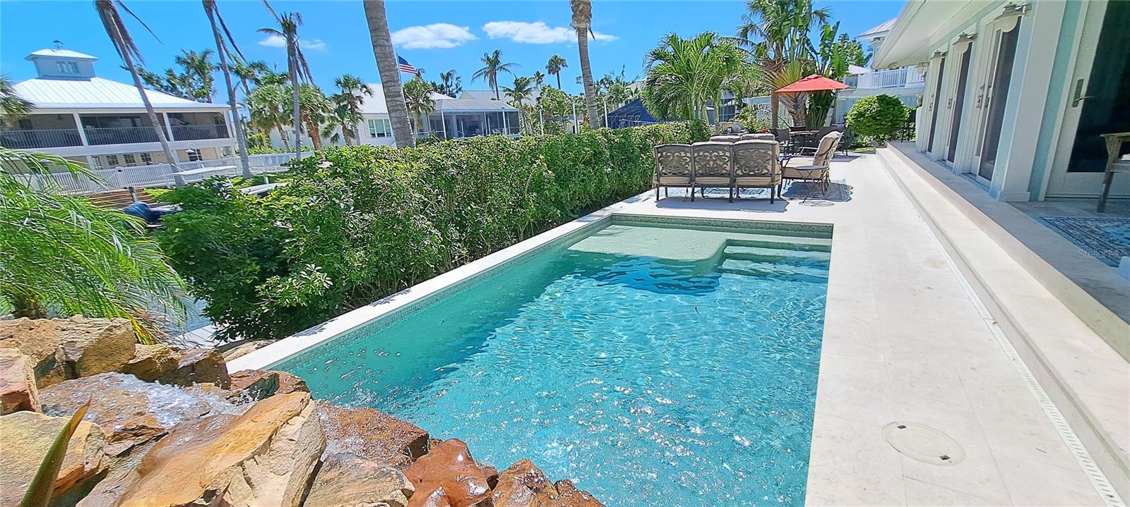 HARBOR DRIVE WATERWAYS - Residential