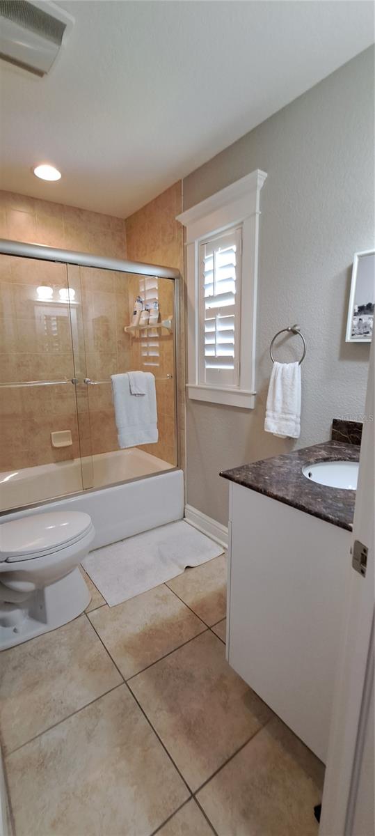 HARBOR DRIVE WATERWAYS - Residential