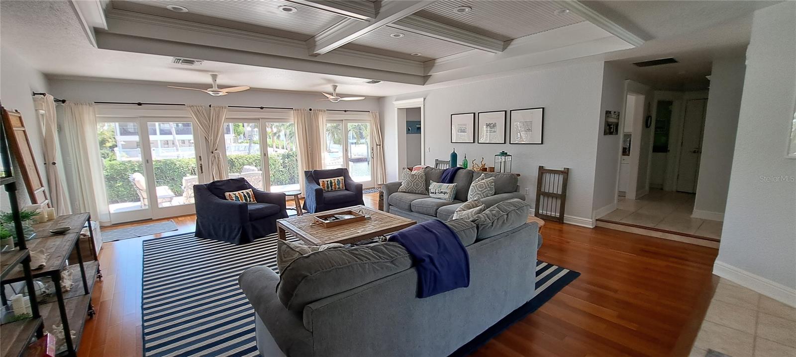 HARBOR DRIVE WATERWAYS - Residential