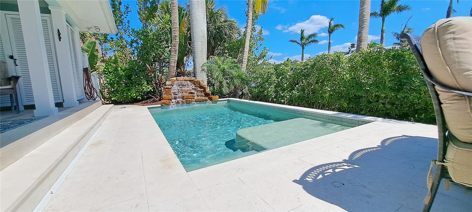 HARBOR DRIVE WATERWAYS - Residential