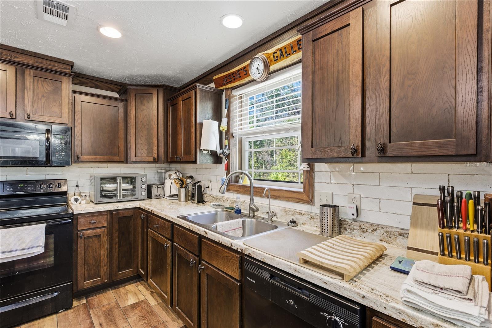 WANNEE/SUWANNEE - Residential