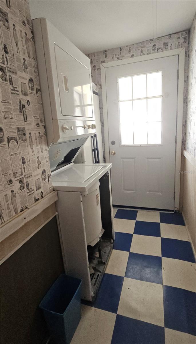 SIGNAL COVE - Residential