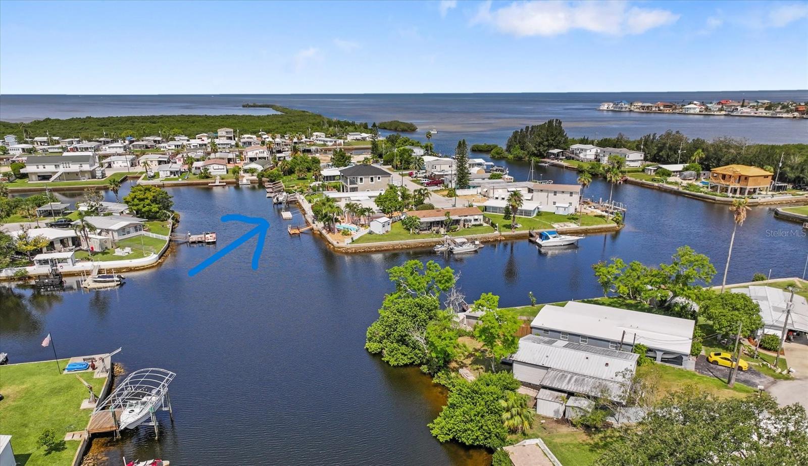 SIGNAL COVE - Residential