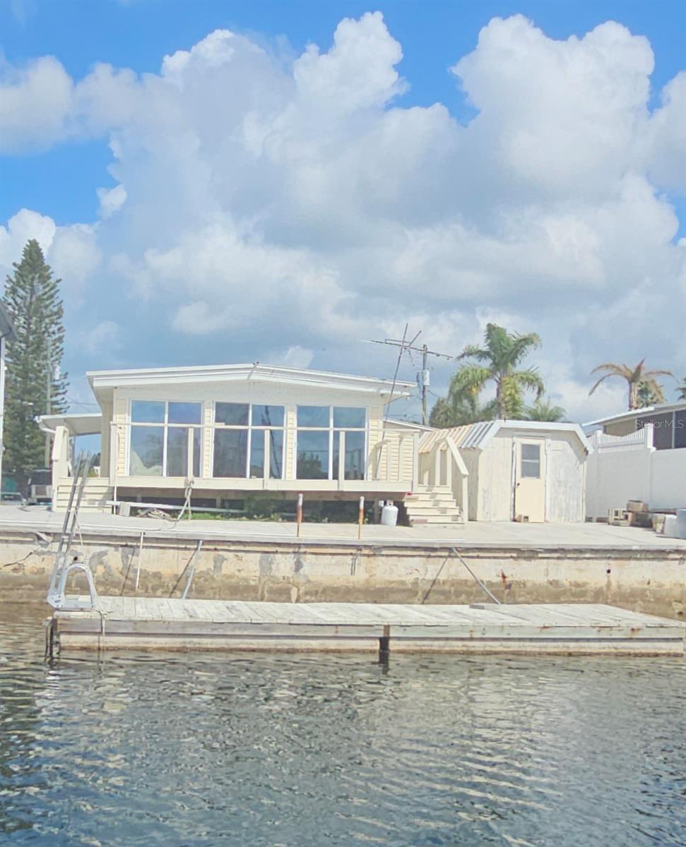 SIGNAL COVE - Residential