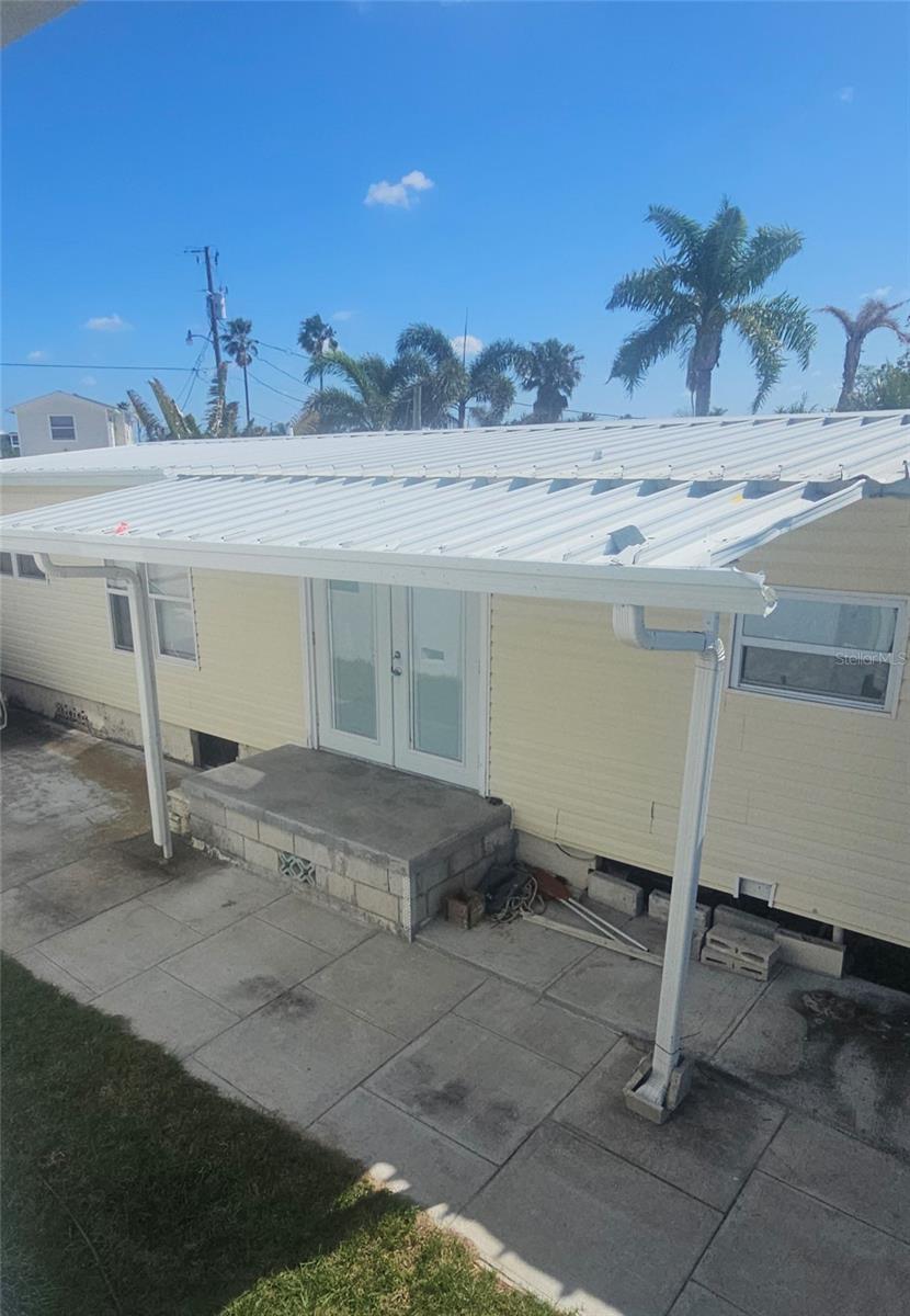 SIGNAL COVE - Residential