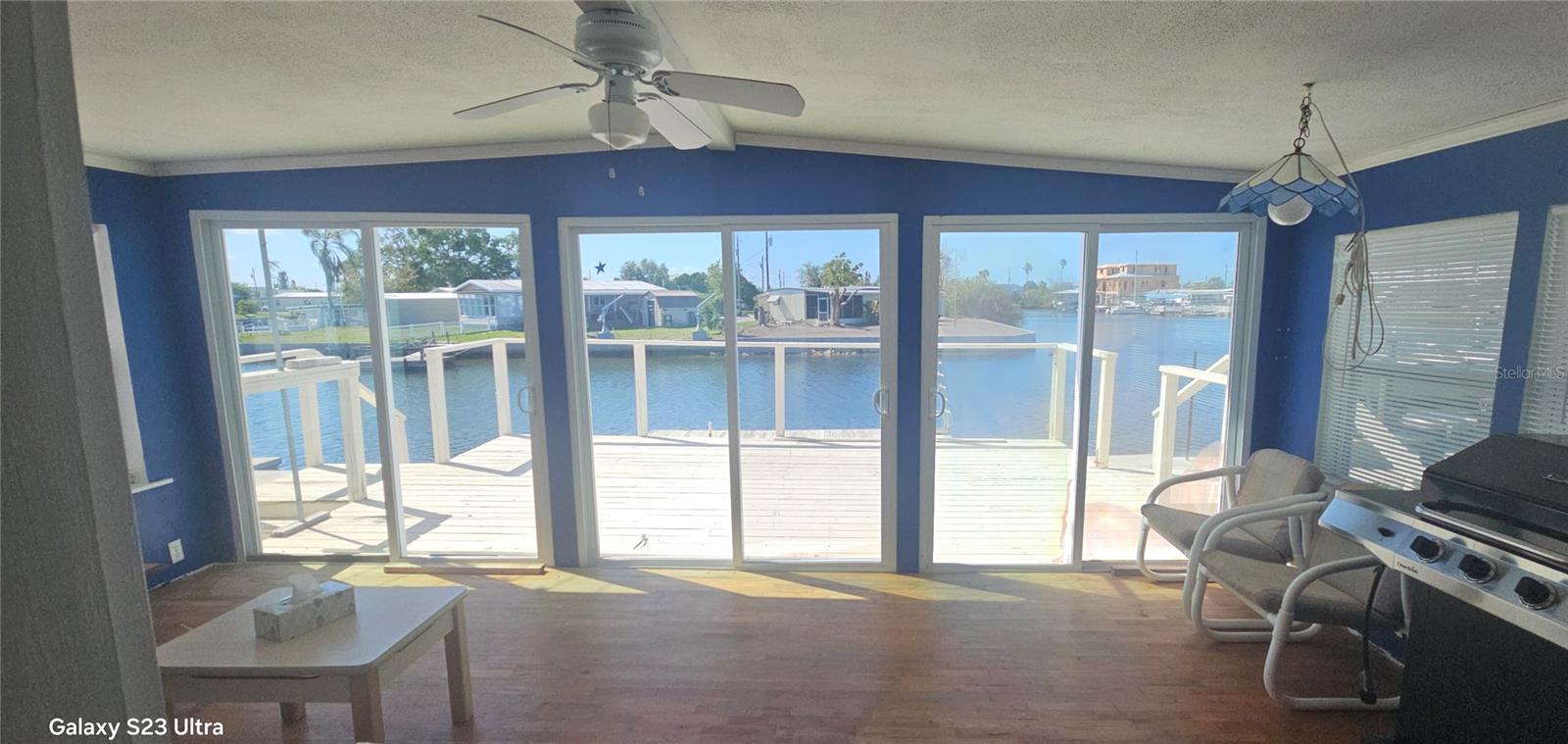 SIGNAL COVE - Residential