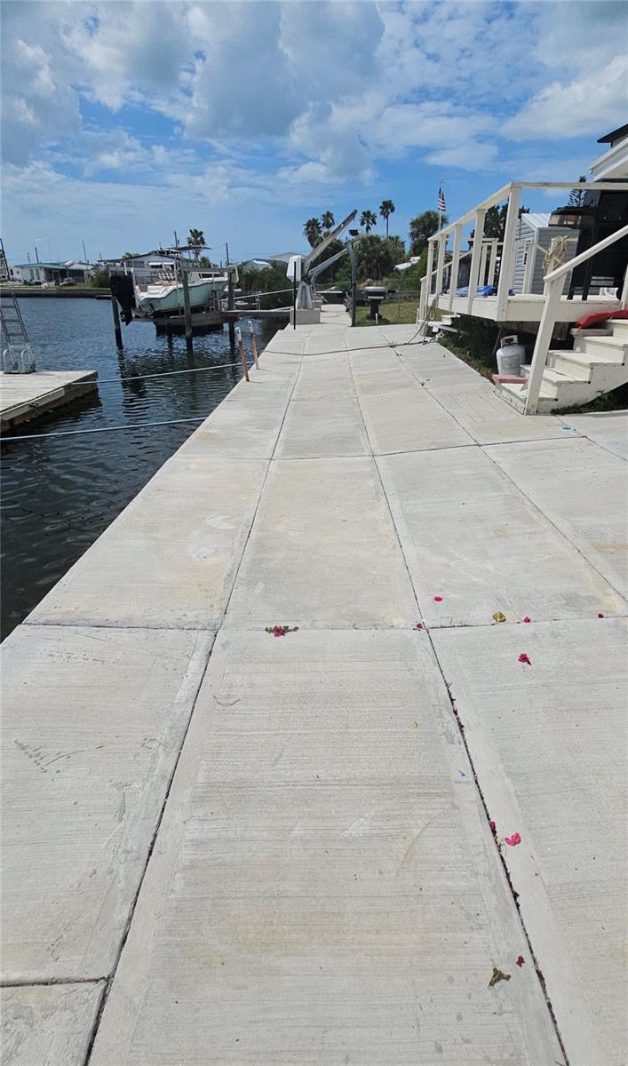 SIGNAL COVE - Residential