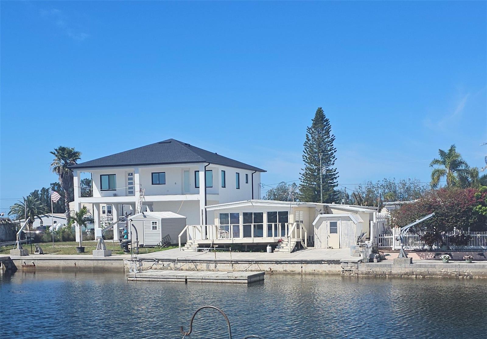 SIGNAL COVE - Residential