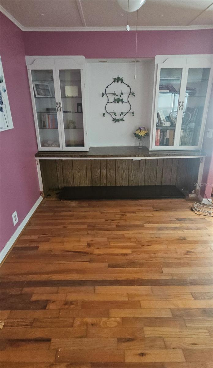 SIGNAL COVE - Residential