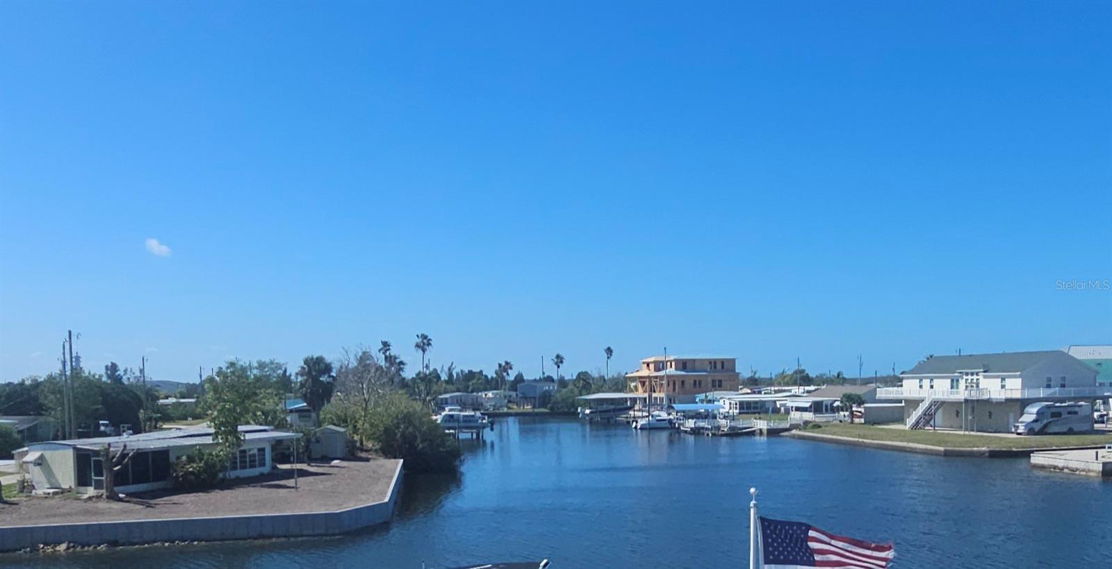 SIGNAL COVE - Residential