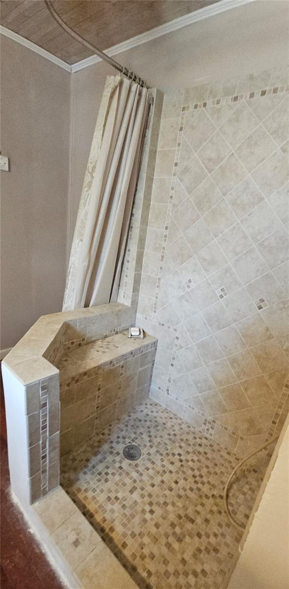 SIGNAL COVE - Residential