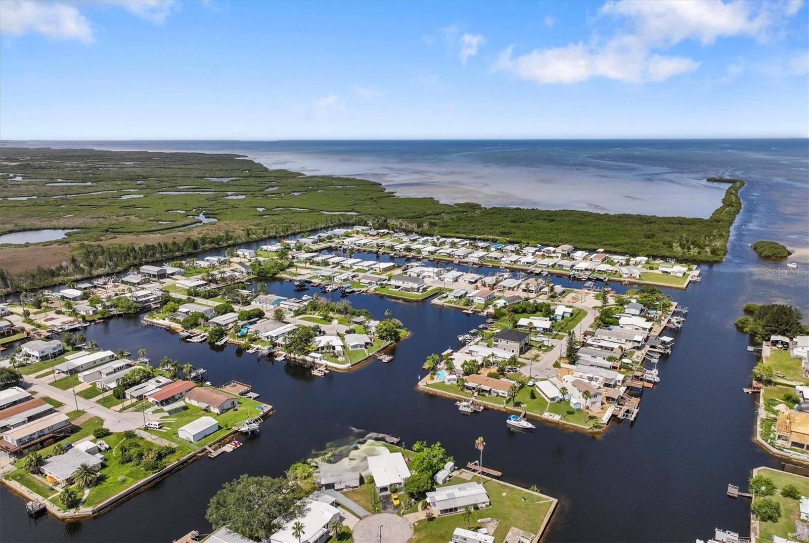 SIGNAL COVE - Residential