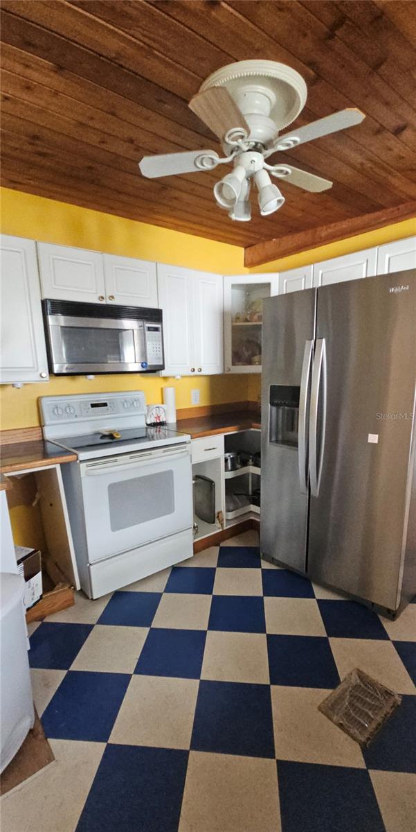 SIGNAL COVE - Residential