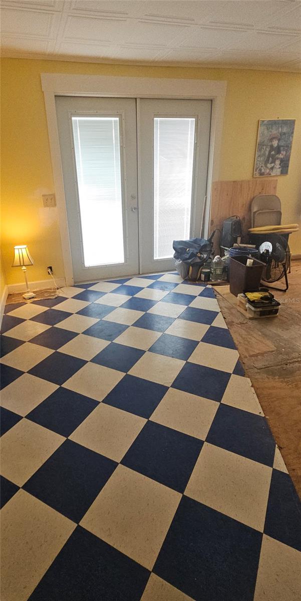 SIGNAL COVE - Residential