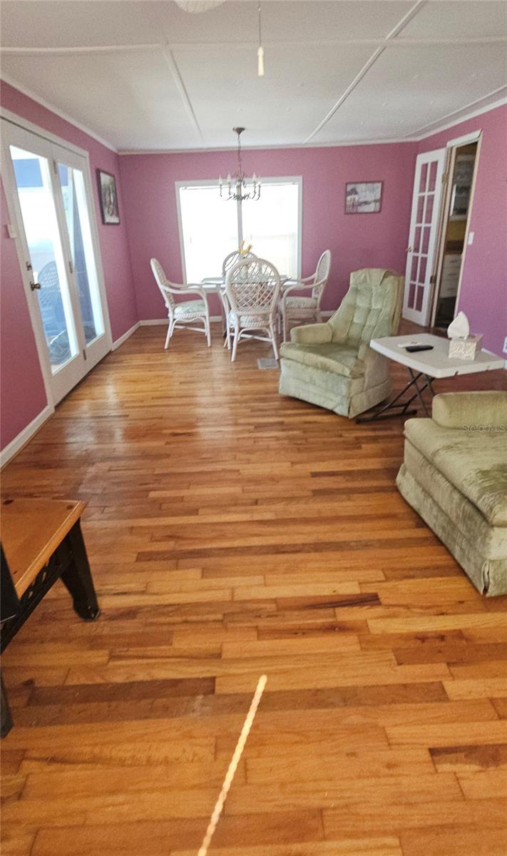 SIGNAL COVE - Residential