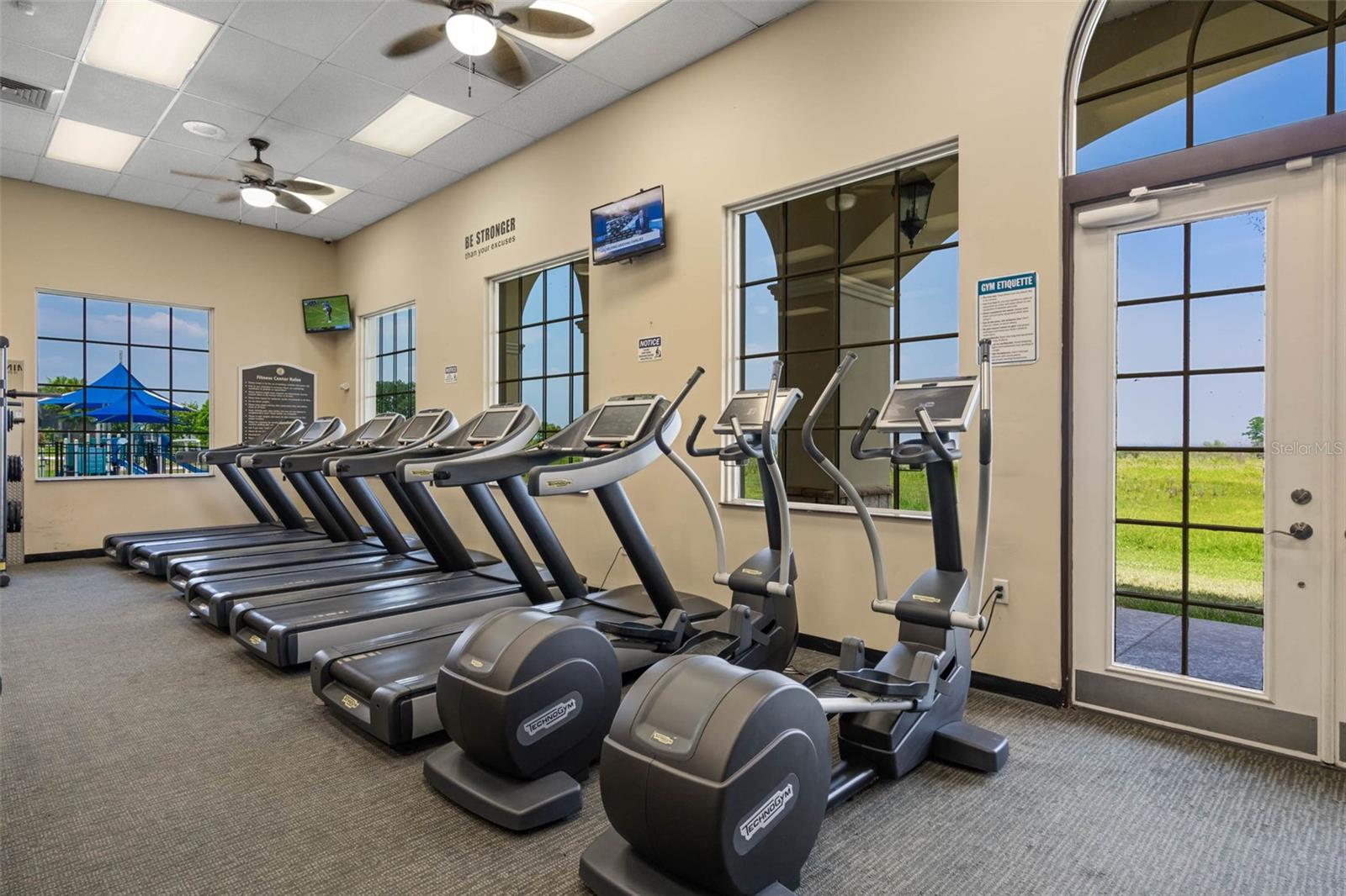THE TOWNHOMES AT BELLALAGO - Residential