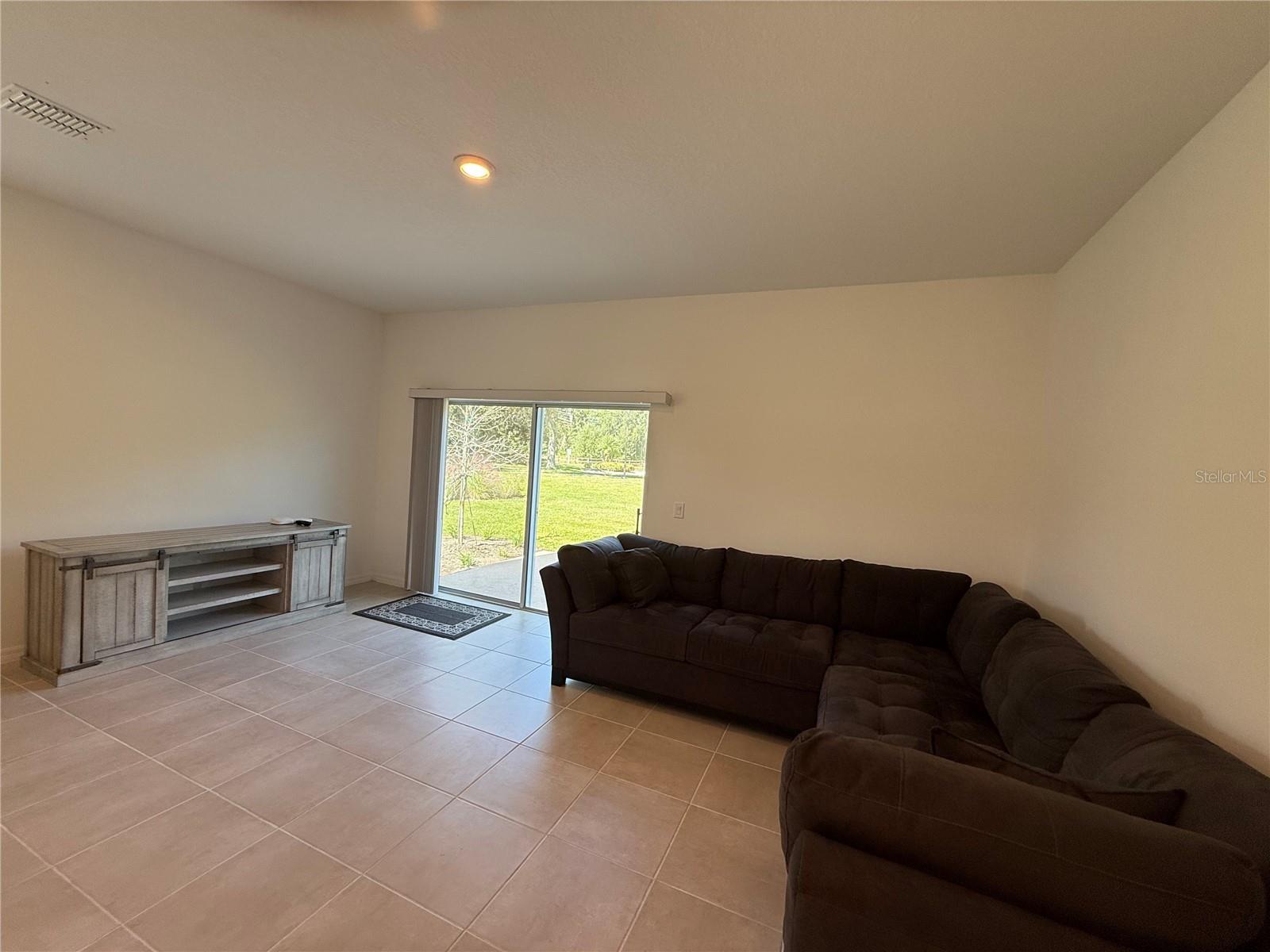 THE TOWNHOMES AT BELLALAGO - Residential