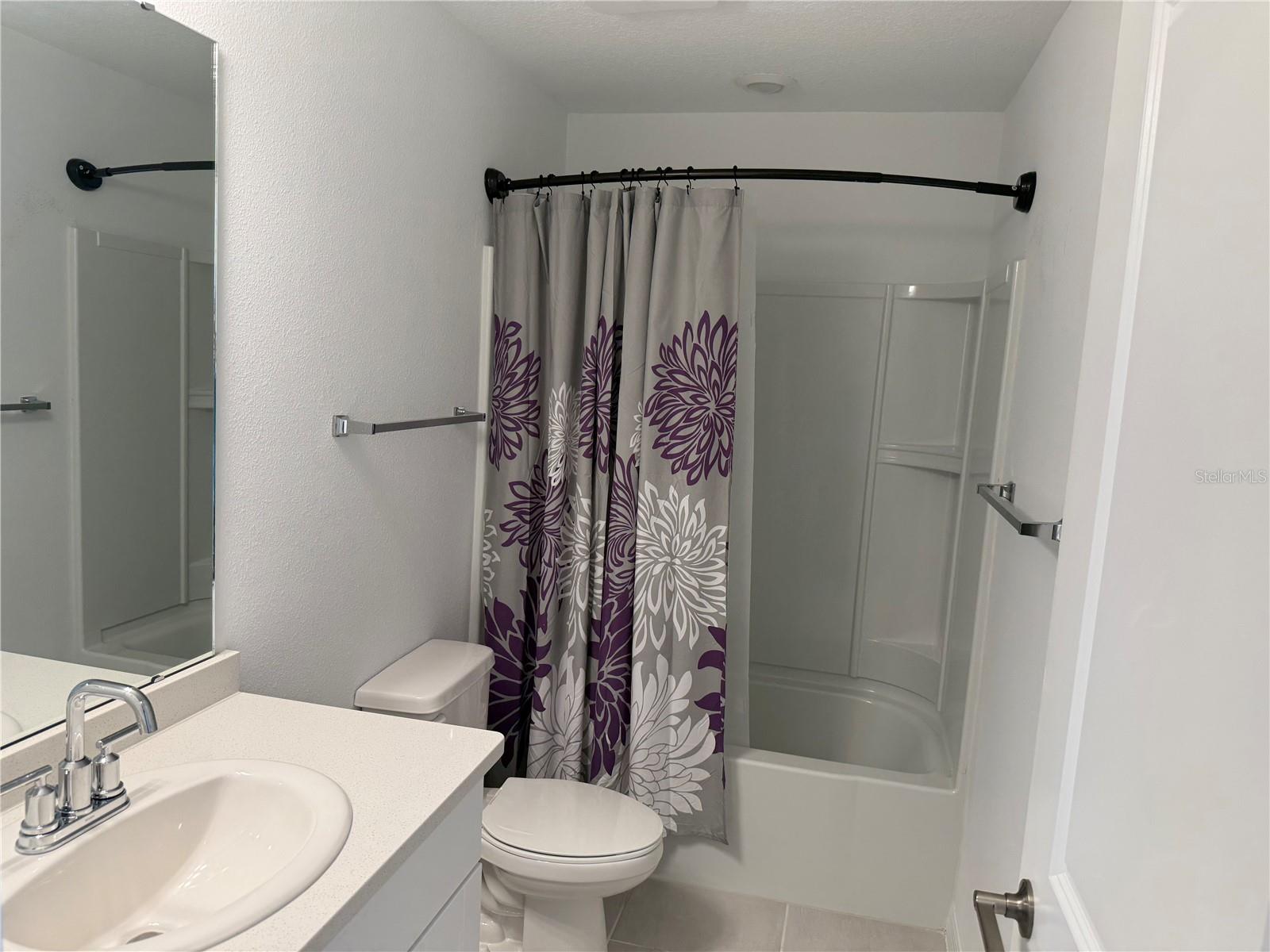 THE TOWNHOMES AT BELLALAGO - Residential