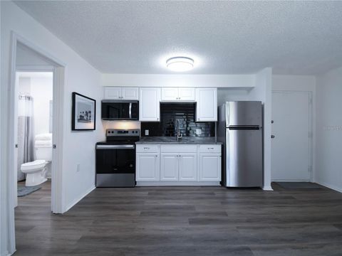 4215 E BAY DRIVE 1701B CLEARWATER FL 33764